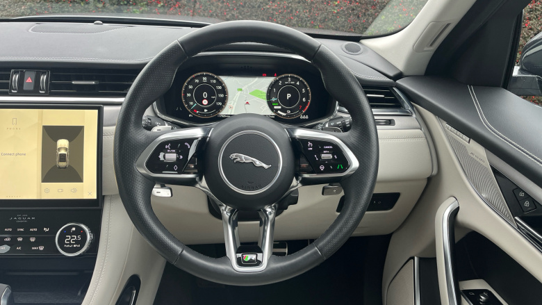 Jaguar F-Pace 2.0 P400e R-Dynamic SE 5dr Auto AWD Estate